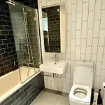 River View Balcony Spacious 1 Bed Xl Sofa & Tv